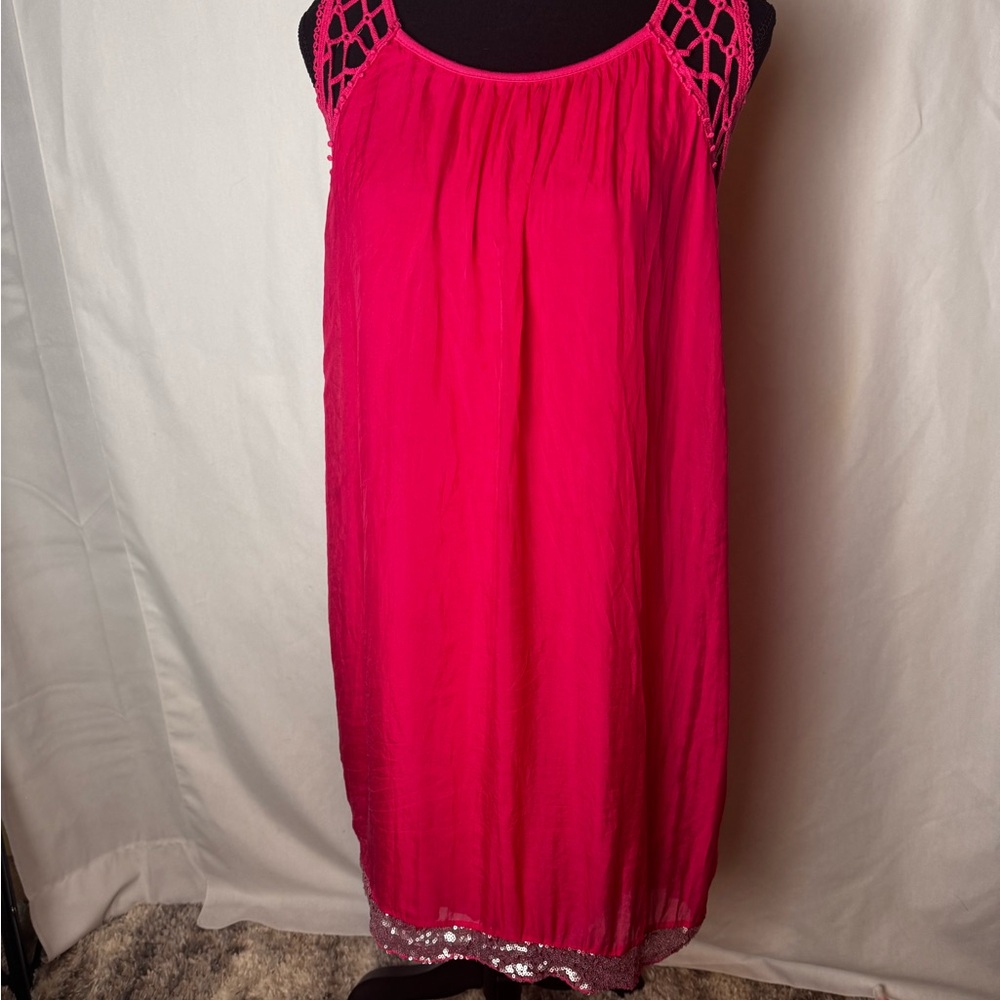 Chic Red Sleeveless Dress